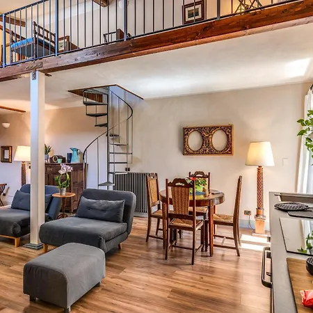 Tra Le Torri * Tarquinia